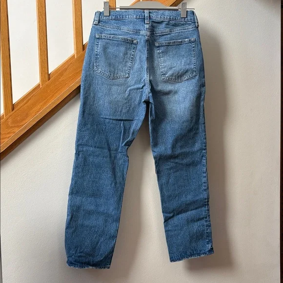 GAP Cheeky Straight High Rise Size 29/8R medium blue jeans - Picture 4 of 14